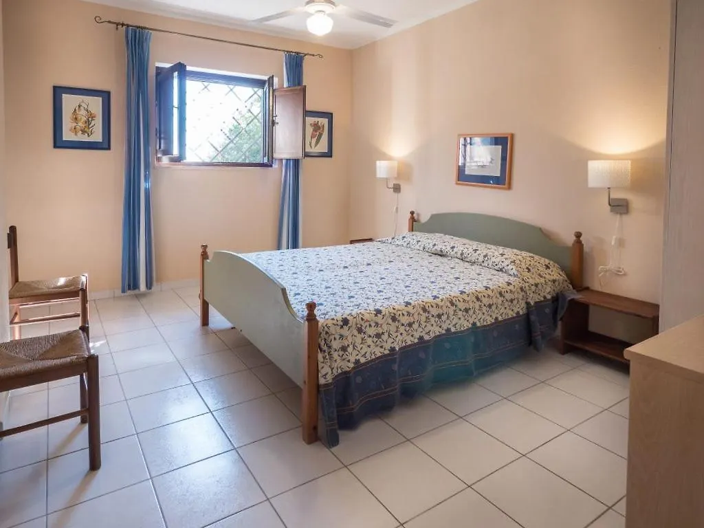 Costa Est Apartments Cala Liberotto 0*,  Italien