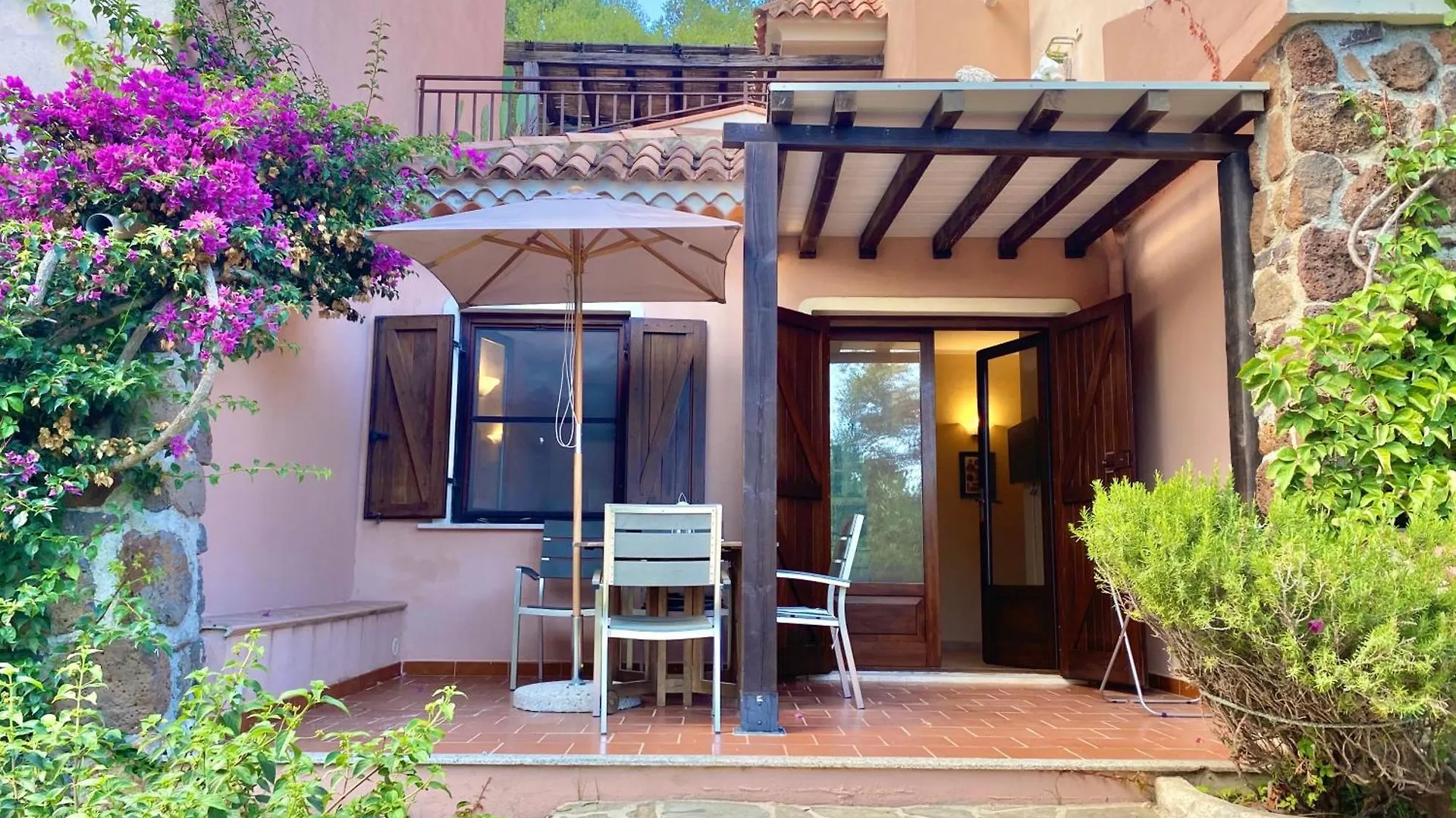 Costa Est Apartments Cala Liberotto